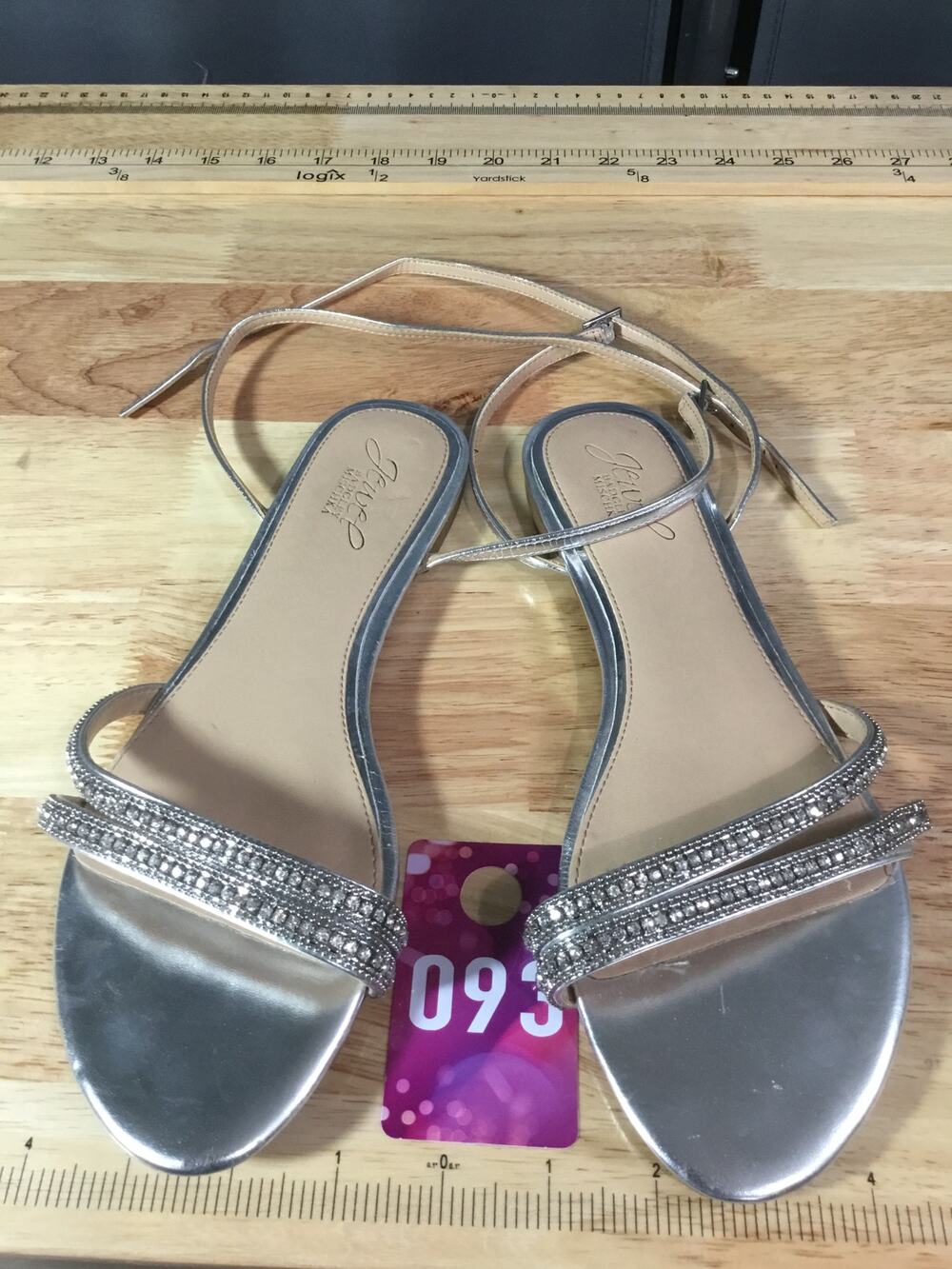 Jewel Badgley Mischka Slingback Women's 8.5 Silver Bridget Embellished Sandals